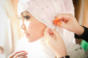 The Islamic hijab (veil) for Muslims newmuslimessentials.com